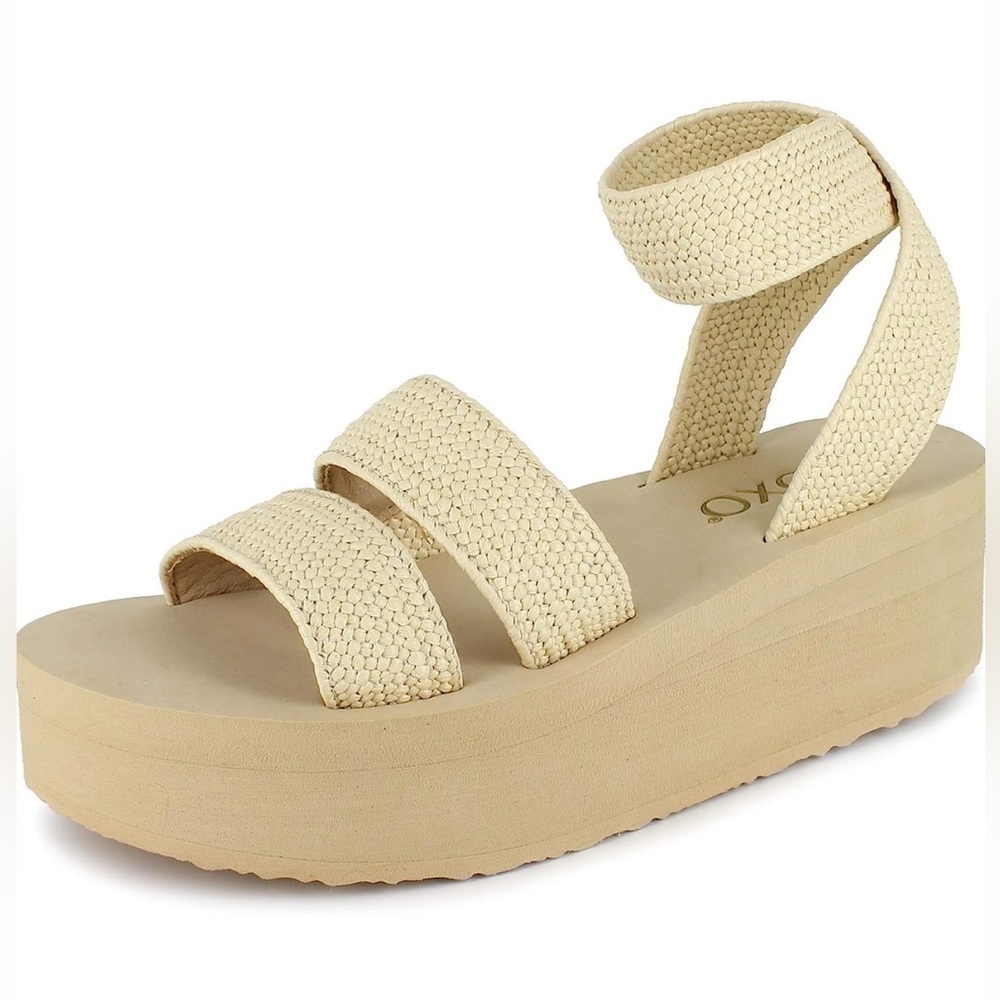NWT XOXO woman’s Bill foam platform with stretch woven straps size 8.5